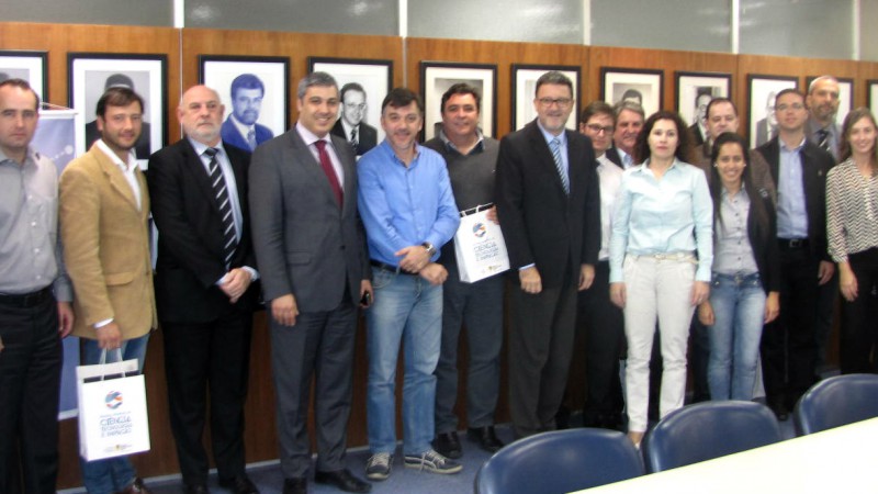 Representantes de oito empreendimentos assinaram termos de ajuste ao Pró-Inovação, iniciativa da Secretaria da Ciência, Inovação e Desenvolvimento Tècnológico