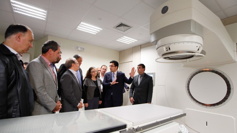 CAXIAS DO SUL, RS, BRASIL, 09.05.14: Governador Tarso Genro inaugura a Unidade de Alta Complexidade em Oncologia no Hospital Geral de Caxias do Sul. Foto: Alina Souza/ Palácio Piratini