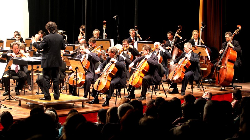 Orquestra apresentou repert&oacute;rio voltado aos turistas, como