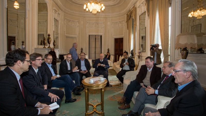 PORTO ALEGRE, RS, BRASIL: 18.08.14 Audiência com a Direção das Cooperativas Piá e Santa Clara. Foto: Caroline Bicocchi/Palácio Piratini