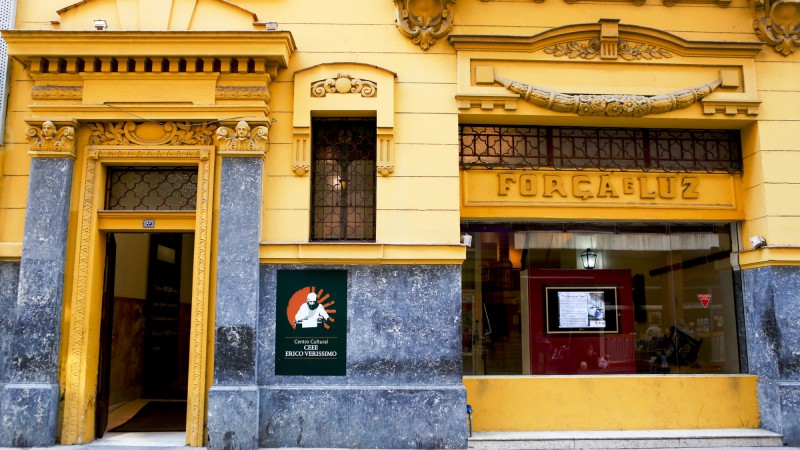 Ser&atilde;o duas apresenta&ccedil;&otilde;es, no espa&ccedil;o localizado na Rua dos Andradas