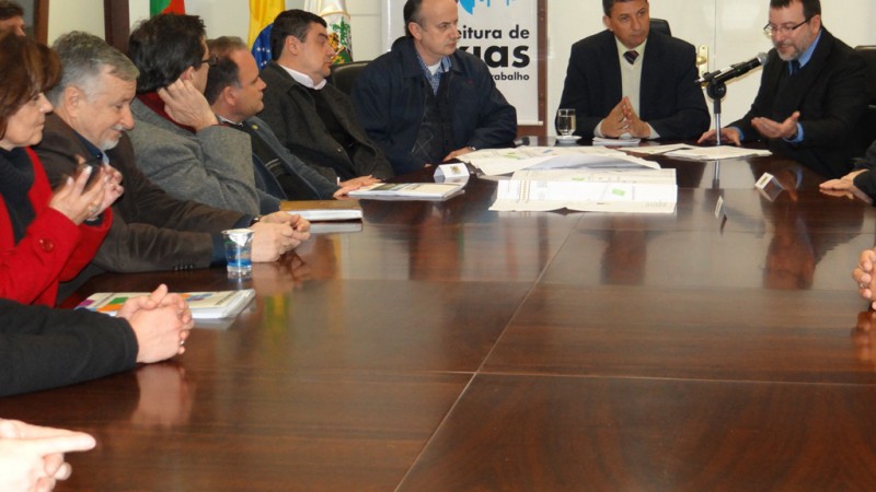 Solenidade para assinatura da ordem de início das obras foi realizada na prefeitura de Caxias do Sul