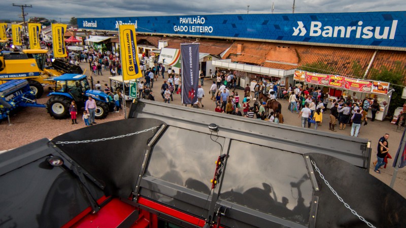 Setor de máquinas já movimentou mais de R$ 1 bilhão na 37ª Expointer