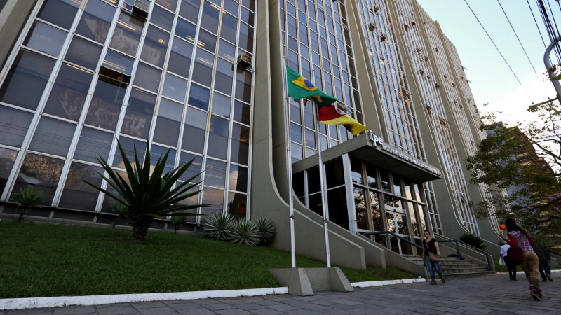 PORTO ALEGRE, RS, BRASIL, 01.10.14: Prédio do IPE. Foto: Leandro Osório/ Especial Palácio Piratini