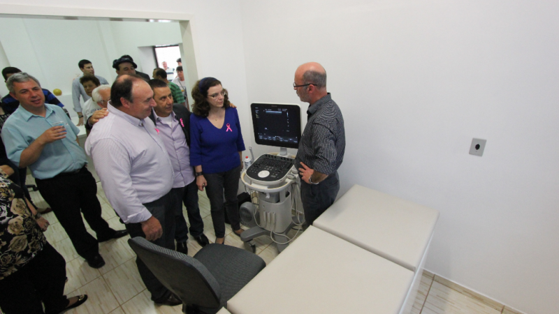 Inauguração da ultrassonografia do hospital de Cacequi. O equipamento adquirido com recursos estaduais no valor de R$ 90,3 mil.