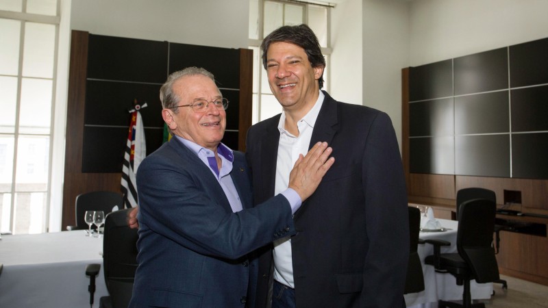 S&Atilde;O PAULO,SP , BRASIL: 06.11.14 Governador Tarso Genro durante reuni&atilde;o almo&ccedil;o com o Prefeito de S&atilde;o Paulo, Fernando Haddad.    Foto: Caroline Bicocchi/Pal&aacute;cio Piratini