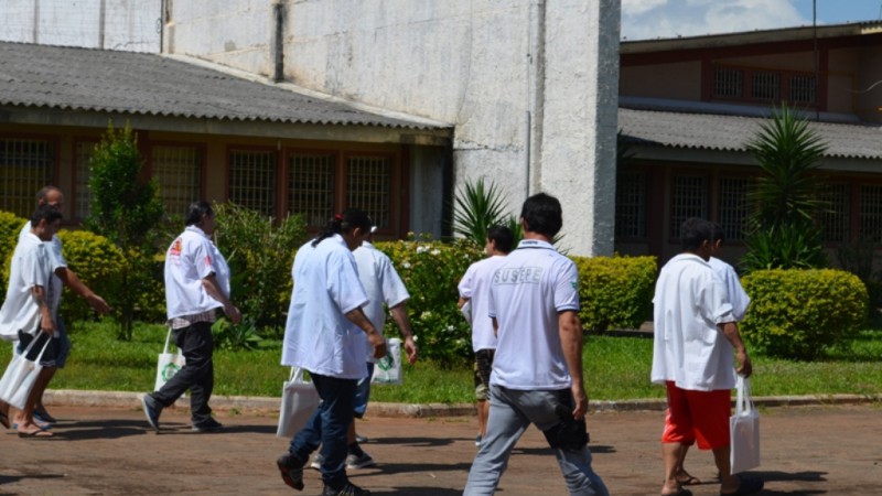 Vinte detendos da Penitenciária Modulada de Montenegro receberam a capacitação para aproveitamento integral dos alimentos de forma gratuita