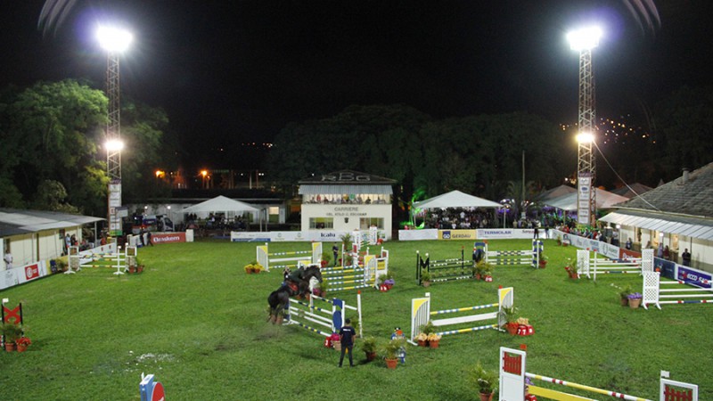 Festival Hípico Noturno