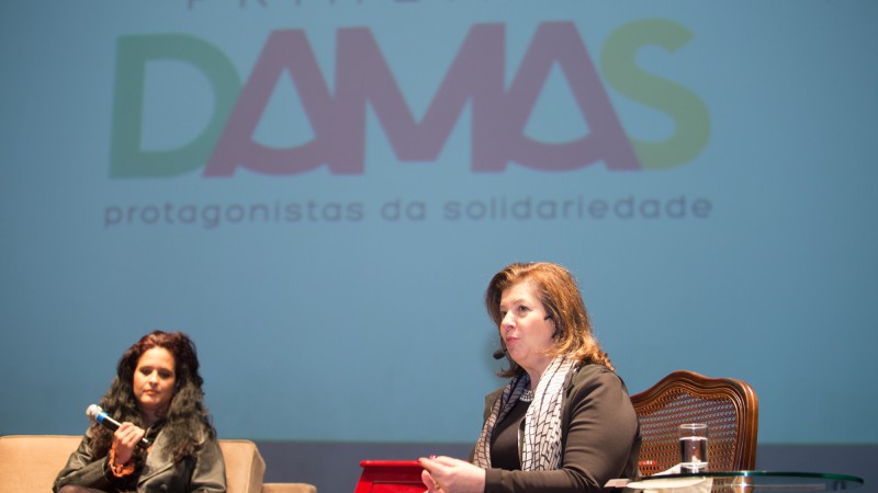 Início  Associação de Damas do Porto