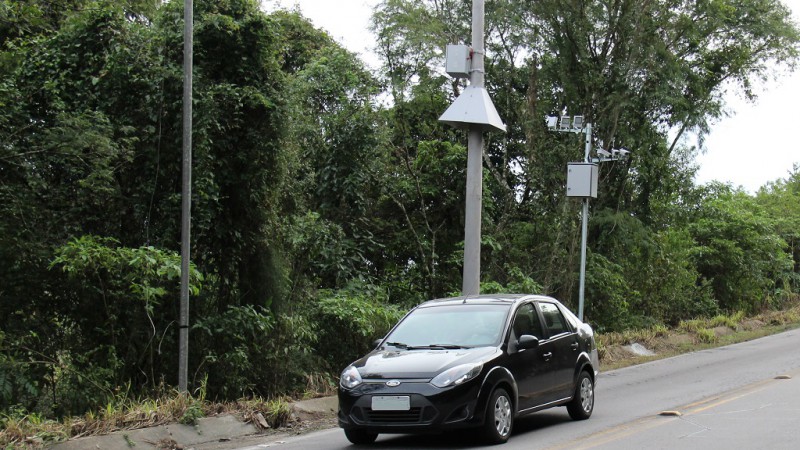 Pardal instalado na 'Curva da Morte' aumenta a segurança na ERS-122
