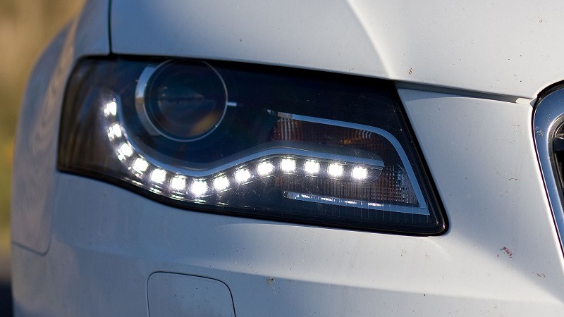 Far&oacute;is diurnos