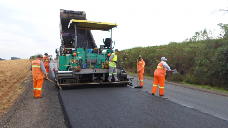 Obras de restauro de rodovias avan&ccedil;am na regi&atilde;o de Palmeira das Miss&otilde;es