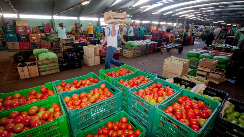 Mercado de hortifrutigranjeiros da Ceasa