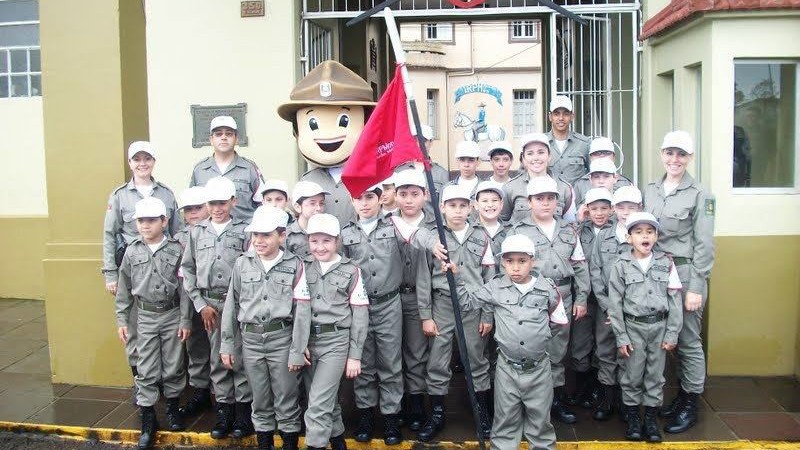Forma&ccedil;&atilde;o da Brigada Mirim