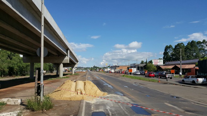 Daer implanta desvio na ERS-118 para obras de viaduto em Gravataí