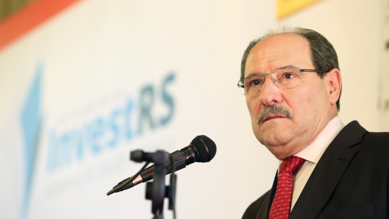 PORTO ALEGRE, RS, BRASIL, 22.03.2017: Com as presen&ccedil;as, do governador, Jos&eacute; Ivo Sartori, do vice-governador, Jos&eacute; Paulo Cairoli, do secret&aacute;rio de Desenvolvimento Econ&ocirc;mico, Ci&ecirc;ncia e Tecnologia (Sdect), F&aacute;bio Branco, do presidente da Federa&ccedil;&atilde;o das