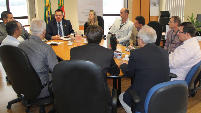 Desmanches de ve&iacute;culos