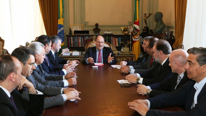 Poderes se unem e fecham consenso inédito para LDO realista
