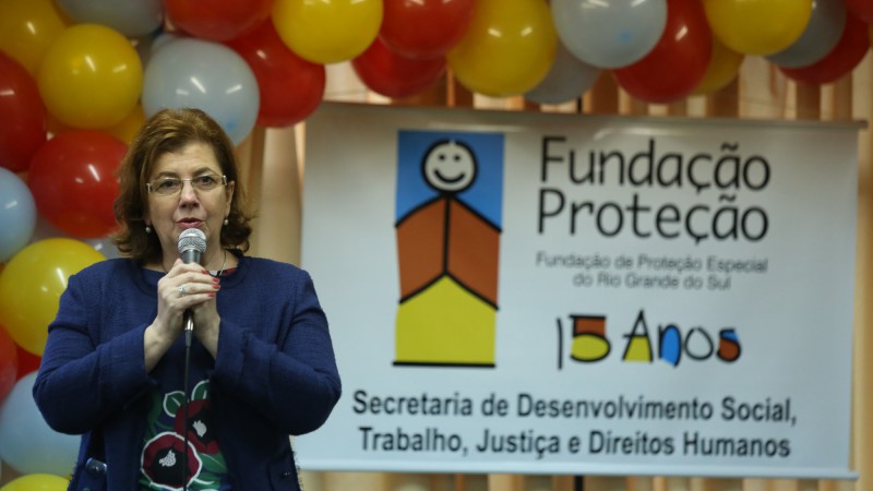 Fundação de Proteção Especial comemora 15 anos