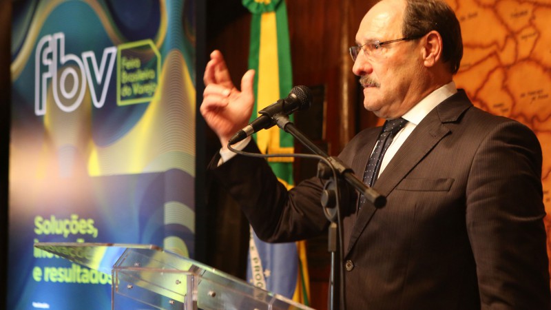 PORTO ALEGRE, RS, BRASIL 26.06.2017: A Feira Brasileira do Varejo está com sua 5ª edição confirmada para 2017. Nesta segunda-feira (26), o evento foi lançado oficialmente pelo governador José Ivo Sartori e pela direção do Sindilojas, em encontro com o