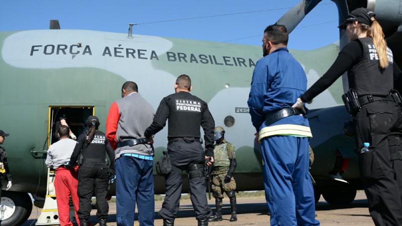 Com a Operação Pulso Firme, 27 presos de alta periculosidade foram transferidos para unidades penitenciárias federais