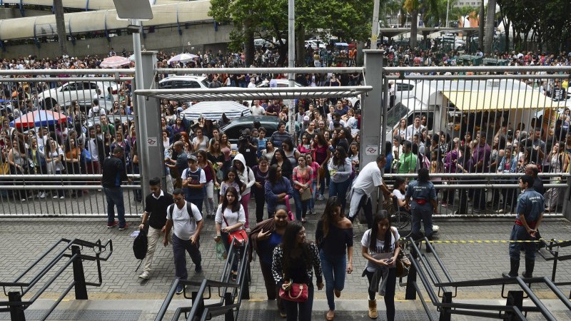 A meta é beneficiar os mais de 15 mil alunos prejudicados com a greve