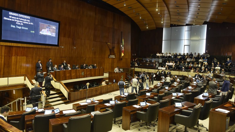 Aprovado projeto do Executivo para investir quase R$ 1 bilhão em saneamento?
