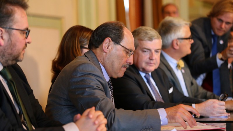 Acordo assinado por Sartori reforça dever governamental de garantir o desenvolvimento sustentável