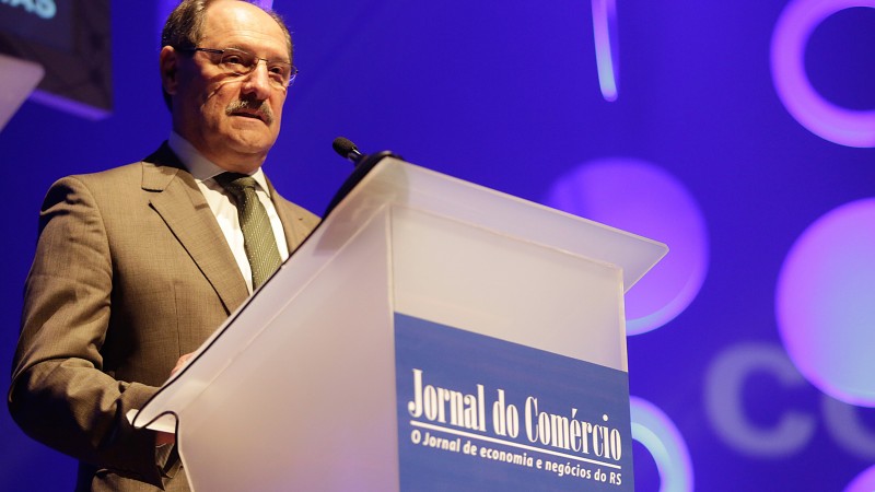 PORTO ALEGRE, RS, BRASIL 06.03.2018: Discurso do governador José Ivo Sartori, no ato em comemoração aos 20 anos da Pesquisa Marcas de Quem Decide do Jornal do Comércio. Foto: Dani Barcellos/Palácio Piratini
