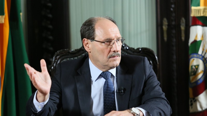 Sartori viaja acompanhado do secretário dos Transportes, Pedro Westphalen, e do diretor-presidente da EGR, Nelson Lidio Nunes