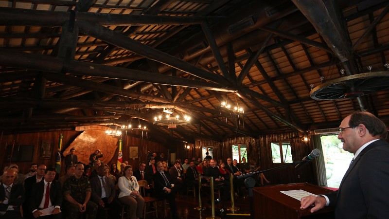 PORTO ALEGRE, RS, BRASIL 02.04.2018: Cerim&ocirc;nia de lan&ccedil;amento do projeto de implanta&ccedil;&atilde;o da Infraestrutura Estadual de Dados Espaciais (Iede). Foto: Karine Viana/Pal&aacute;cio Piratini