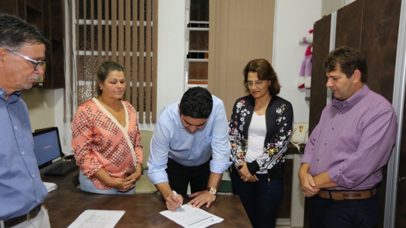 O Instituto Salgado Filho será beneficiado com obra de recuperação do telhado e conclusão do refeitório