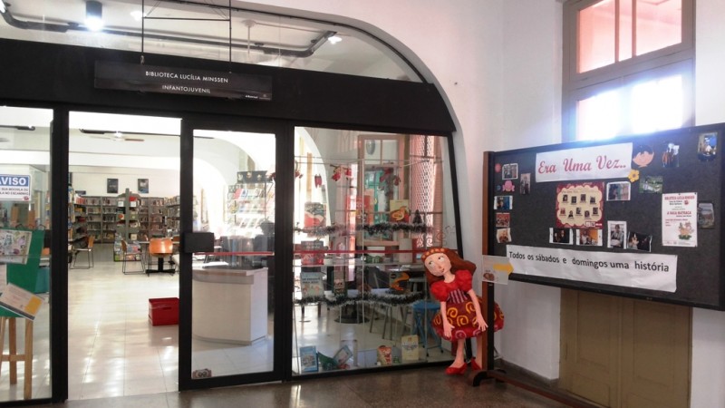 cONTAÇÃO DE HISTÓRIA