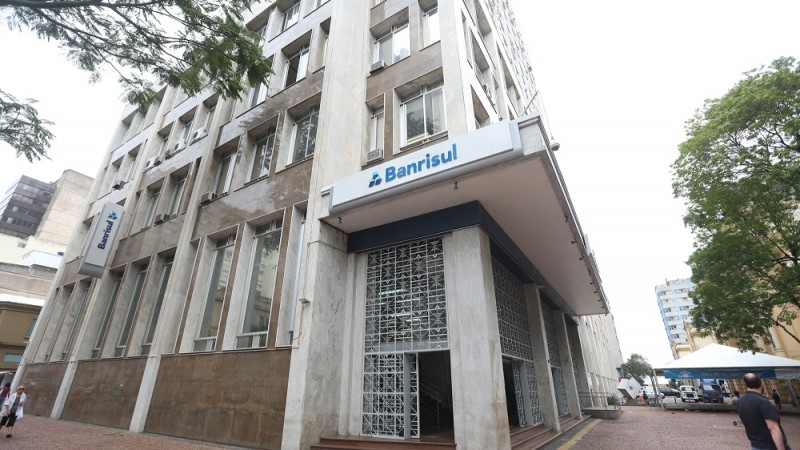 Estado reitera que resultados da venda de ações do Banrisul preservam interesse público do RS
