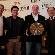 PORTO ALEGRE, RS, BRASIL 21.05.2018: Para valorizar o esporte e o pioneirismo gaúcho no futebol, o governador José Ivo Sartori homenageou, nesta segunda-feira (21), durante evento no salão Negrinho do Pastoreio do Palácio Piratini, os clubes gaúchos com m