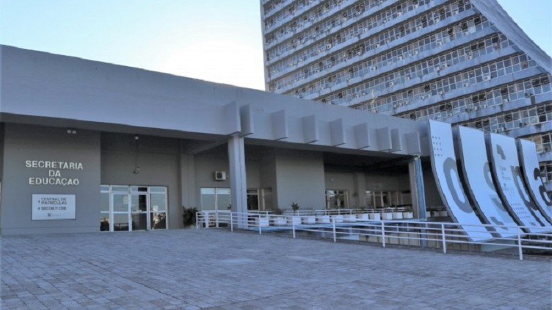 Seduc informa que casos pontuais serão tratados caso a caso pelas Coordenadorias Regionais de Educação (CRE)