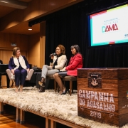 PORTO ALEGRE, RS, BRASIL 04.06.2018: A Campanha do Agasalho 2018 do Estado foi lançada nesta segunda-feira (4), durante o encerramento do 4º Encontro de Primeiras Damas - Protagonistas da Solidariedade. O evento foi realizado na Sala da Música do Multipal