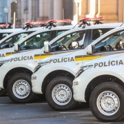 PORTO ALEGRE, RS, BRASIL 20.06.2018: O governo do Estado entregou nesta quarta-feira (20), durante evento realizado no Hall de entrada do Palácio Piratini, 30 caminhonetes 4 x 4 à Brigada Militar. Os veículos são destinados ao policiamento ostensivo em Po