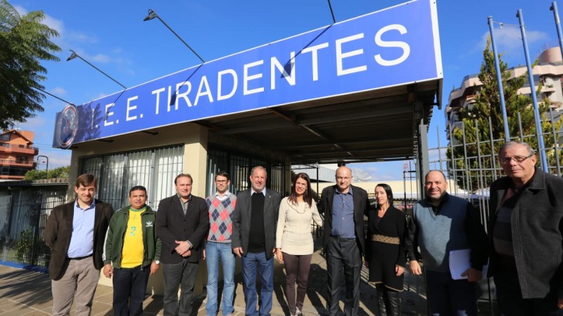 Visita ao IEE Tiradentes em Nova Prata