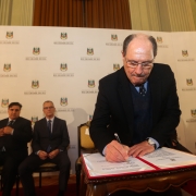 PORTO ALEGRE, RS, BRASIL 03.07.2018: Na presença do governador José Ivo Sartori, do secretário de Estado da Fazenda, Luiz Antônio Bins, e do presidente do Conselho Superior da CAGE, Álvaro Fakredin, foram empossados na tarde desta terça-feira (03), durant