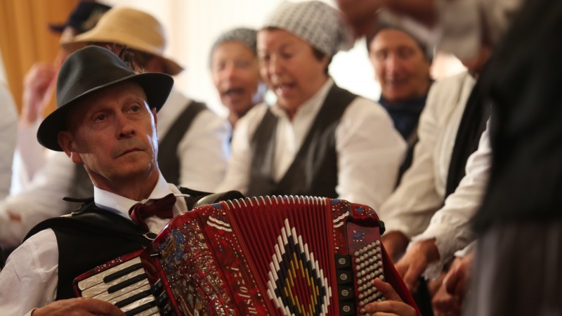 Grupo Le Arti Per Via veio de Bassano Del Grappa (It&aacute;lia) para refazer rotas da imigra&ccedil;&atilde;o no RS