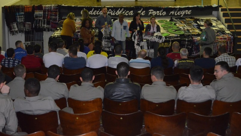 Capacita&ccedil;&atilde;o gera ressocializa&ccedil;&atilde;o e qualifica&ccedil;&atilde;o para vida fora da pris&atilde;o