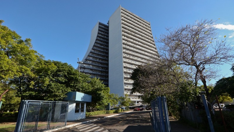 Conforme decisão, desligamentos feitos pela Secretaria da Educação estão dentro da lei