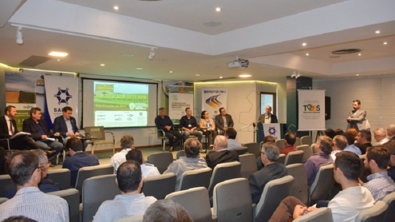 Conferência do Solo e da Água discute importância de produzir mais alimentos sem deixar sustentabilidade de lado