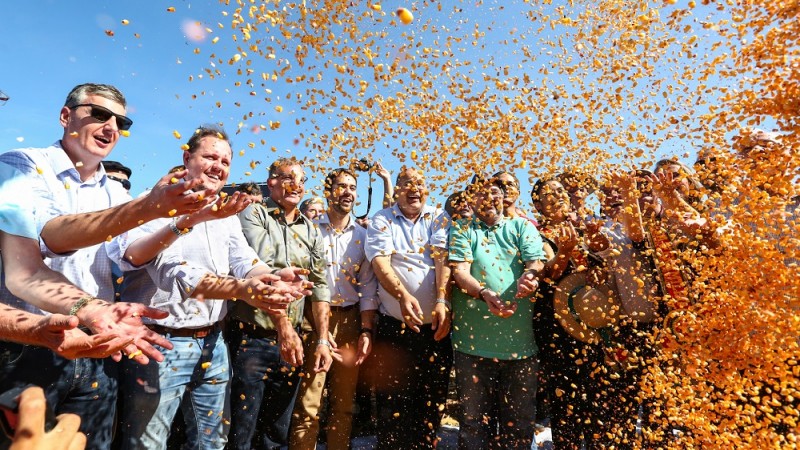 Eduardo Leite prestigiou a abertura da Colheita do Milho em Santo Ângelo