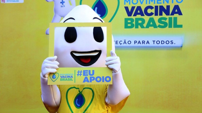 Lançamento da Campanha Nacional de Vacinação contra a Gripe, durante cerimônia em Porto Alegre.