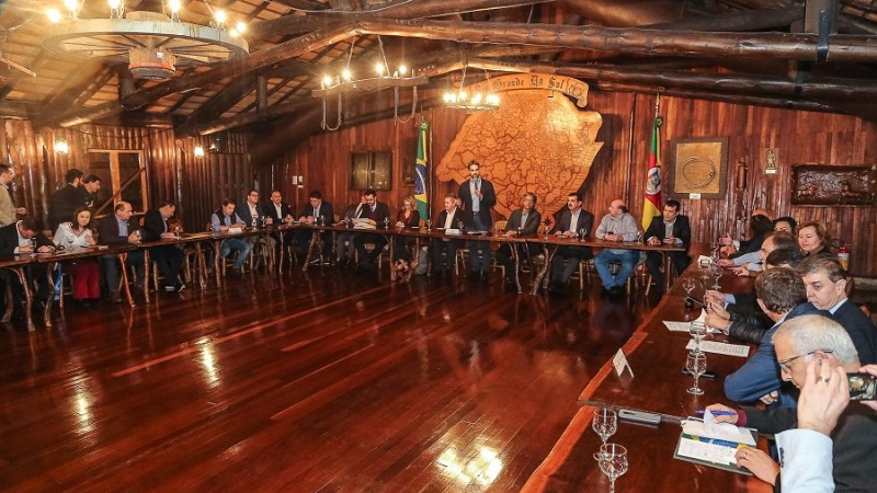 PORTO ALEGRE, RS, BRASIL, 27/05/2019 - Reuni&atilde;o com Deputados da Base Aliada na Assembl&eacute;ia Legislativa do Estado\ndo RS. Fotos Gustavo Mansur / Pal&aacute;cio Piratini