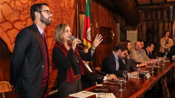 PORTO ALEGRE, RS, BRASIL, 27/05/2019 - Reunião com Deputados da Base Aliada na Assembléia Legislativa do Estado\ndo RS. Fotos Gustavo Mansur / Palácio Piratini