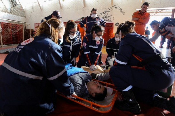 PORTO ALEGRE, RS, BRASIL, 26/06/2019 -Simulação de emergência aquática com a companhia especial de busca e salvamento. Fotos: Felipe Dalla Valle/Palácio Piratini