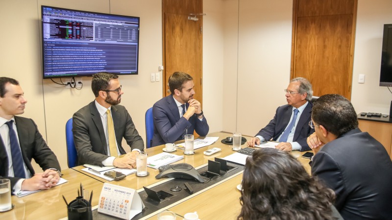 BRASÍLIA, DF, BRASIL, 23/10/2019 - Reunião com o ministro da Economia, Paulo Guedes. Fotos: Rodger Timm